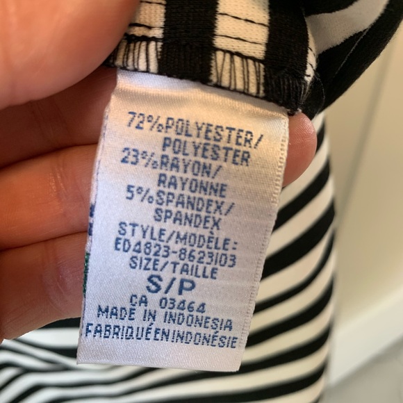 Black and white striped bandage style skirt. - Picture 5 of 6